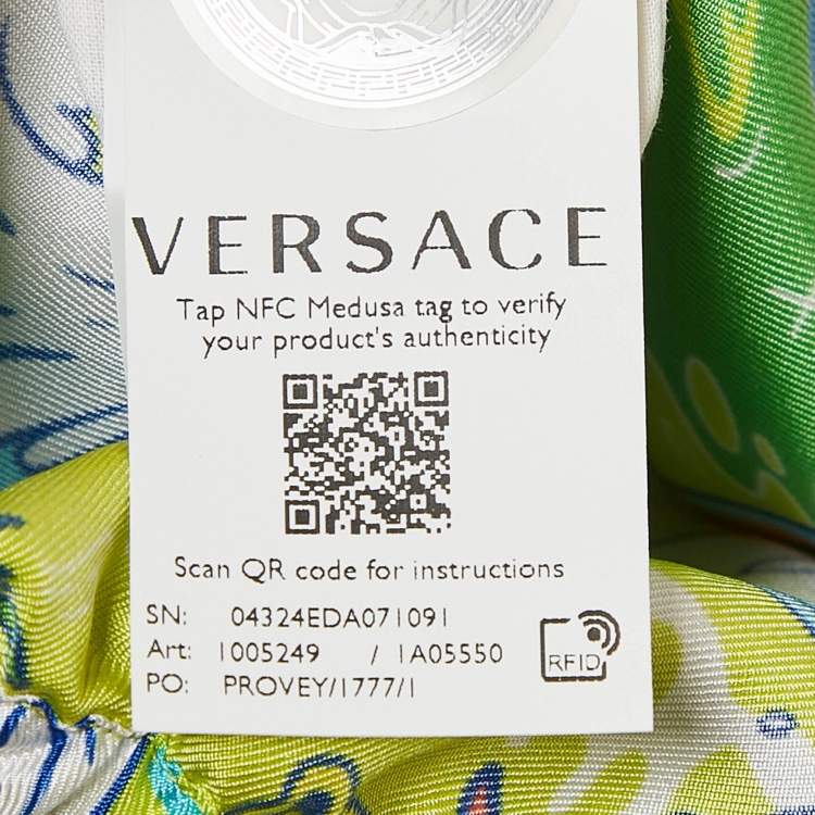 Pre Owned Versace Kids Green Medusa Sunnies Print Silk Shorts 10 Yrs