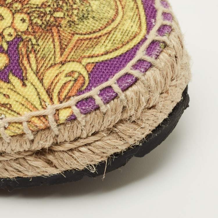 Pre Owned Versace Multicolor Barocco Goddess Canvas Slip On Espadrilles Size 31