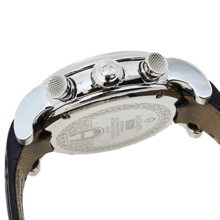 Pre Owned Aigner Silver Stainless Steel & Leather Bari A37500 Men's Wristwatch 44 mm