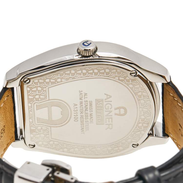 Pre Owned Aigner Silver Stainless Steel Leather Milano A131100 Men's Wristwatch 42 mm