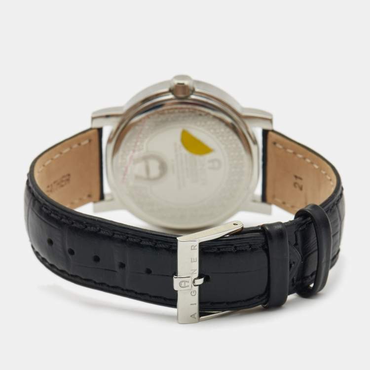 Pre Owned Aigner Silver Stainless Steel Leather Cortina A26000 Men's Wristwatch 41 mm