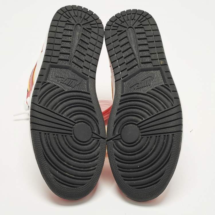 Pre Owned Air Jordans Jordan 1 Retro High OG Light Fusion Red Size 45.5 Multicolor Leather High Top Sneakers