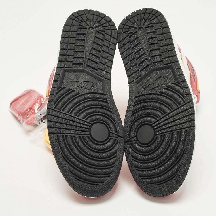 Pre Owned Air Jordans Jordan 1 Retro OG Light Fusion Red Size 42.5 Multicolor Leather High Top Sneakers