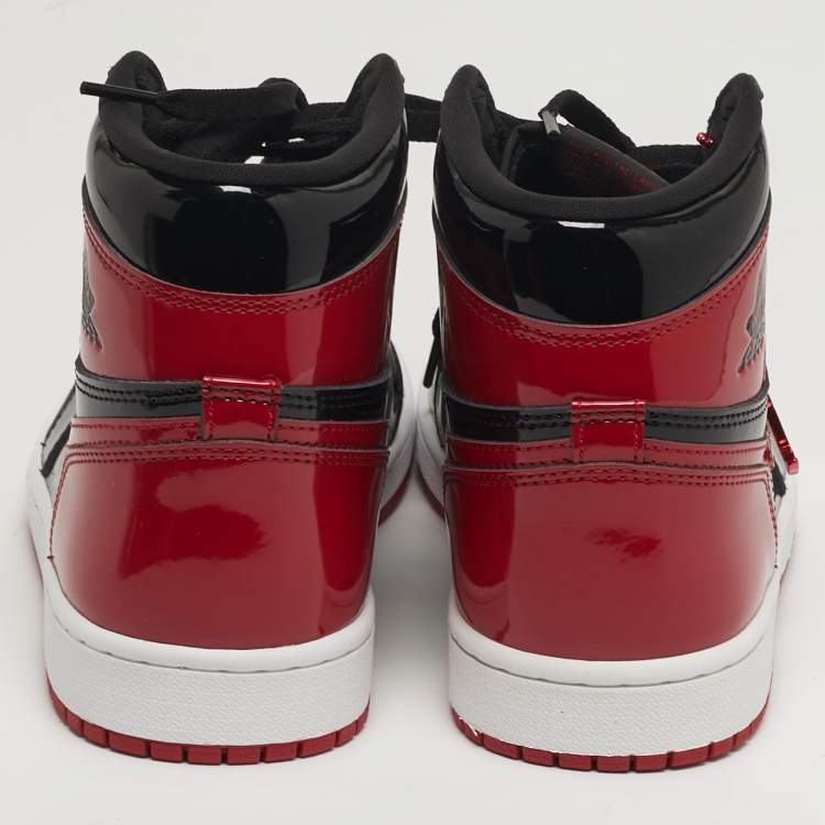 Pre Owned Air Jordans Jordan 1 Retro OG Bred Size 42.5 Black /Red Patent Leather High Top Sneakers