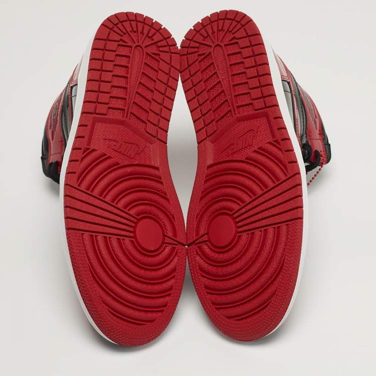 Pre Owned Air Jordans Jordan 1 Retro OG Bred Size 42.5 Black /Red Patent Leather High Top Sneakers