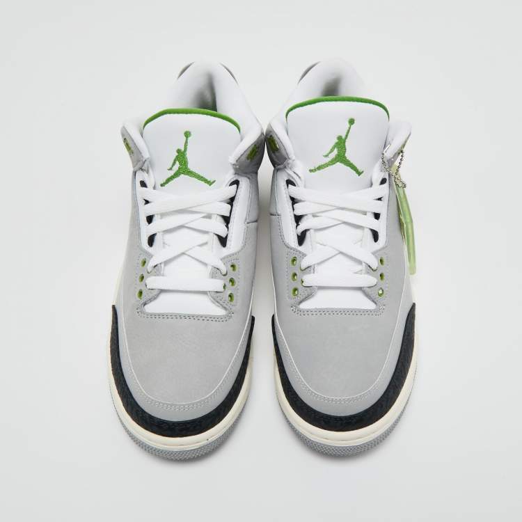 Pre Owned Air Jordan Grey/White Nubuck and Leather Jordan 3 Retro Cool (2021) Sneakers Size 42