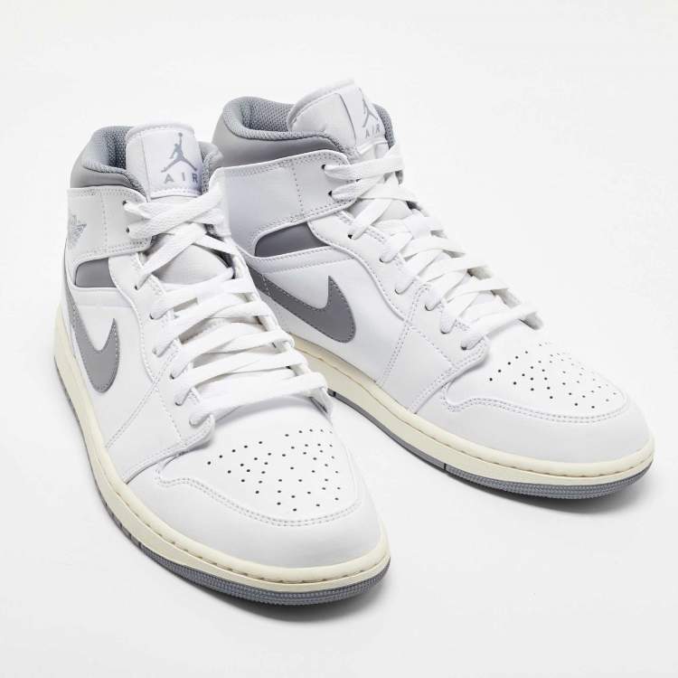 Pre Owned Air Jordans White/Grey Leather Jordan 1Mid Neutral Grey Sneakers Size 45 