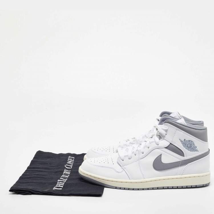 Pre Owned Air Jordans White/Grey Leather Jordan 1Mid Neutral Grey Sneakers Size 45 