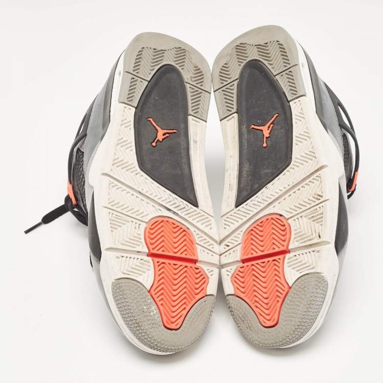 مملوكة مسبقًا Air Jordans Grey Durabuck Leather Jordan 4 Retro Infrared Sneakers Size 44