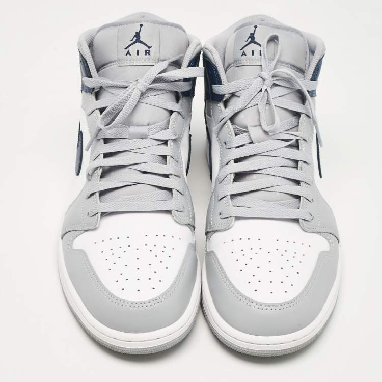 مملوكة مسبقًا Air Jordans Multicolor Leather Air Jordan 1 High Top Sneakers Size 46