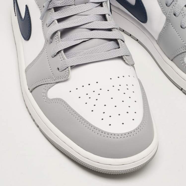 مملوكة مسبقًا Air Jordans Multicolor Leather Air Jordan 1 High Top Sneakers Size 46