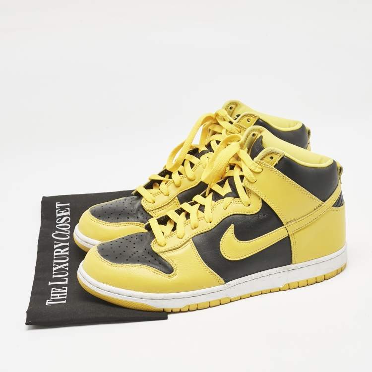 Pre Owned Air Jordans Black/Yellow Leather Jordan 1 Retro Dunk Hi Sp Maize Sneakers Size 44.5