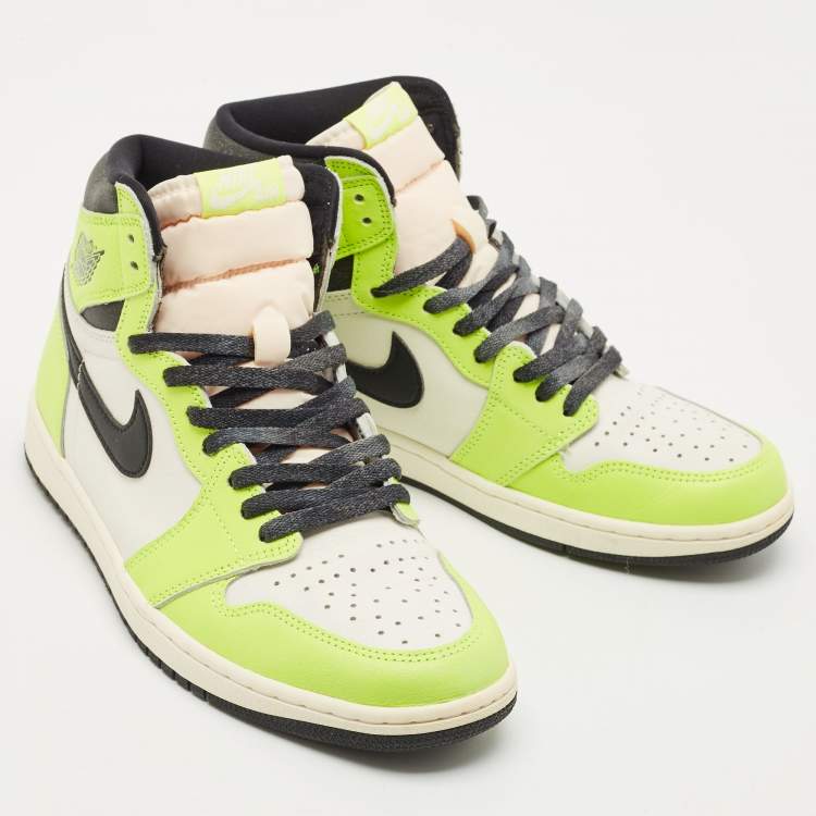 Pre Owned Air Jordans Green/White Leather 1 Retro OG High Top Sneakers Size 45