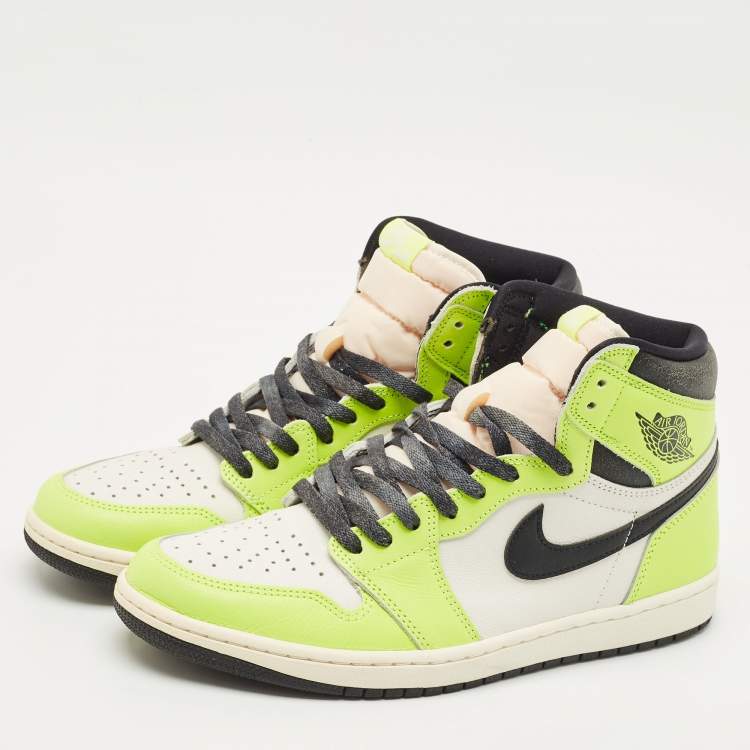 Pre Owned Air Jordans Green/White Leather 1 Retro OG High Top Sneakers Size 45