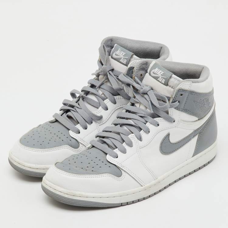 Pre Owned Air Jordans White/Grey Leather Jordan 1 Retro High OG Stealth Sneakers Size 44.5