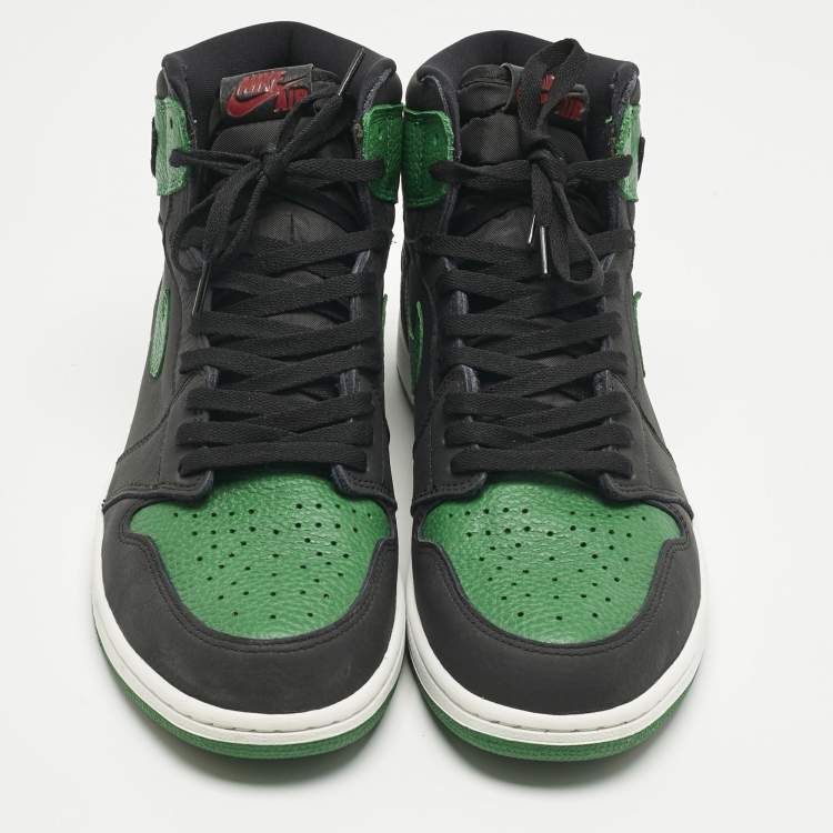 مملوكة مسبقًا Air Jordans Green/Black Leather Jordan 1 Retro High Pine Green Black Sneakers Size 45.5