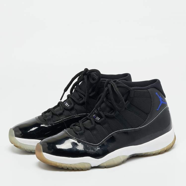 Pre Owned Air Jordans 11 Retro 'Space Jam' Size 43 Black Leather, Mesh and Patent Leather High Top Sneakers
