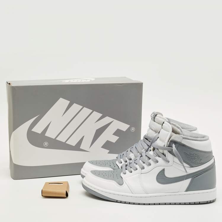 Pre Owned Air Jordans Jordan 1 Retro OG Stealth Size 46 White/Grey Leather High Top Sneakers