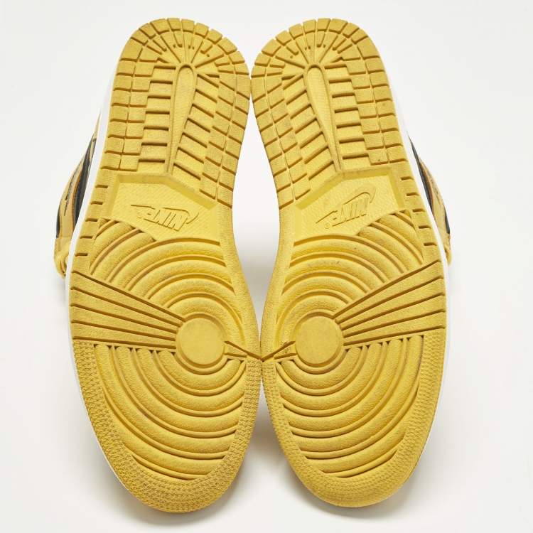 Pre Owned Air Jordans Jordan 1 Retro Pollen Size 45.5 Yellow/Black Leather High Top Sneakers