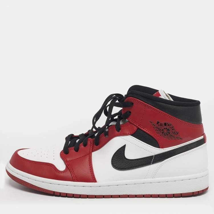 Pre Owned Air Jordans Jordan 1 Chicago Size 45 Multicolor Leather Mid Top Sneakers