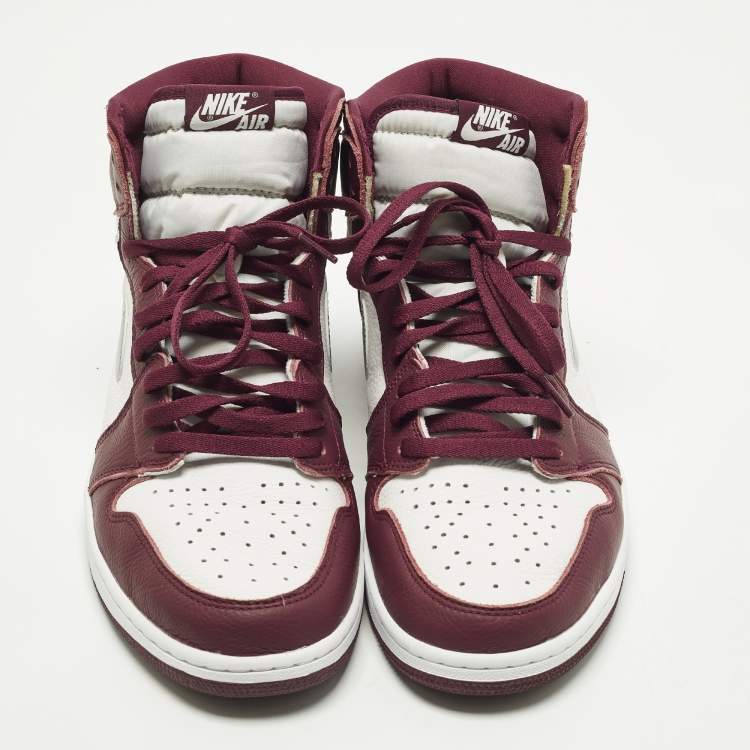 Pre Owned Air Jordans Jordan 1 Size 47.5 White/Purple Leather High Top Sneakers