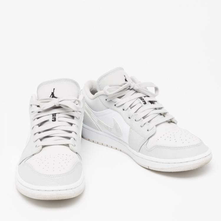 Pre Owned Jordan 1 Low Light Smoke Grey/White Leather  Sneakers Size 42
