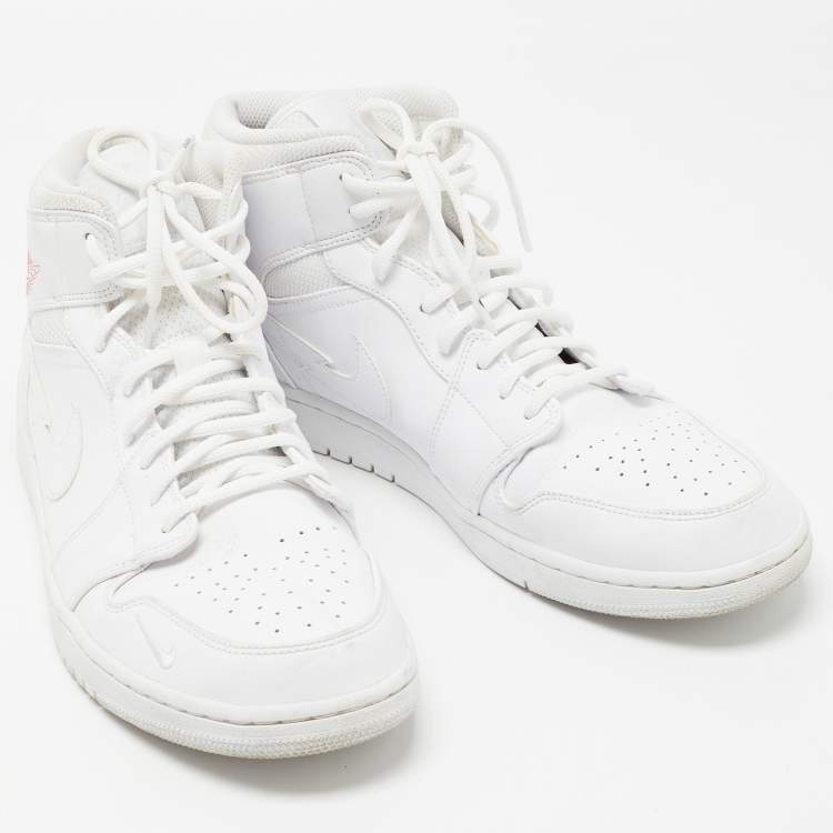 Pre Owned Air Jordan White Leather Jordan 1 Mid SE Nike Swoosh On Tour Sneakers 47.5 
