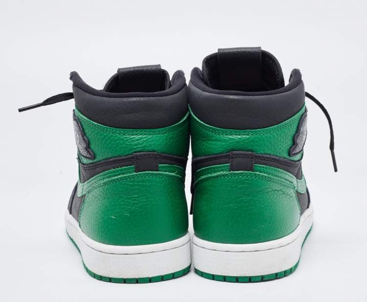 Pre Owned Air Jordans Green Leather Jordan-1-Retro High-Pine-Green-Black Sneakers Size 43