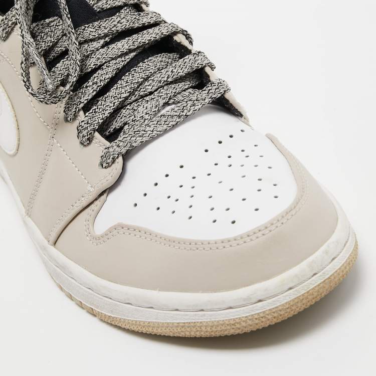 مملوكة مسبقًا Air Jordans Cream Leather Jordan 1 Mid Desert Sand High Top Sneakers Size 40