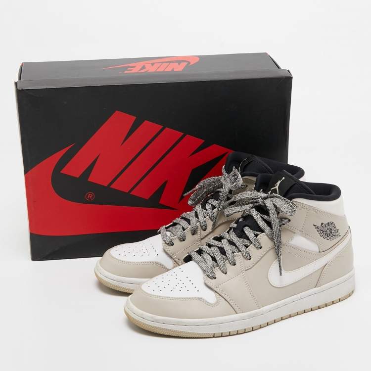 مملوكة مسبقًا Air Jordans Cream Leather Jordan 1 Mid Desert Sand High Top Sneakers Size 40