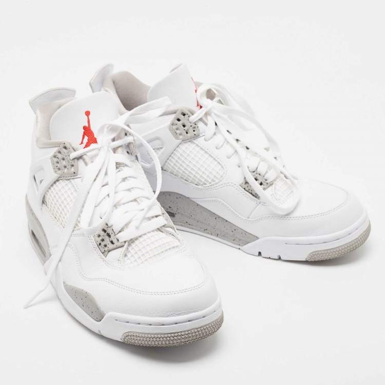 مملوكة مسبقًا Air Jordan White Leather and Fabric 4 Retro White Oreo Sneakers Size 44