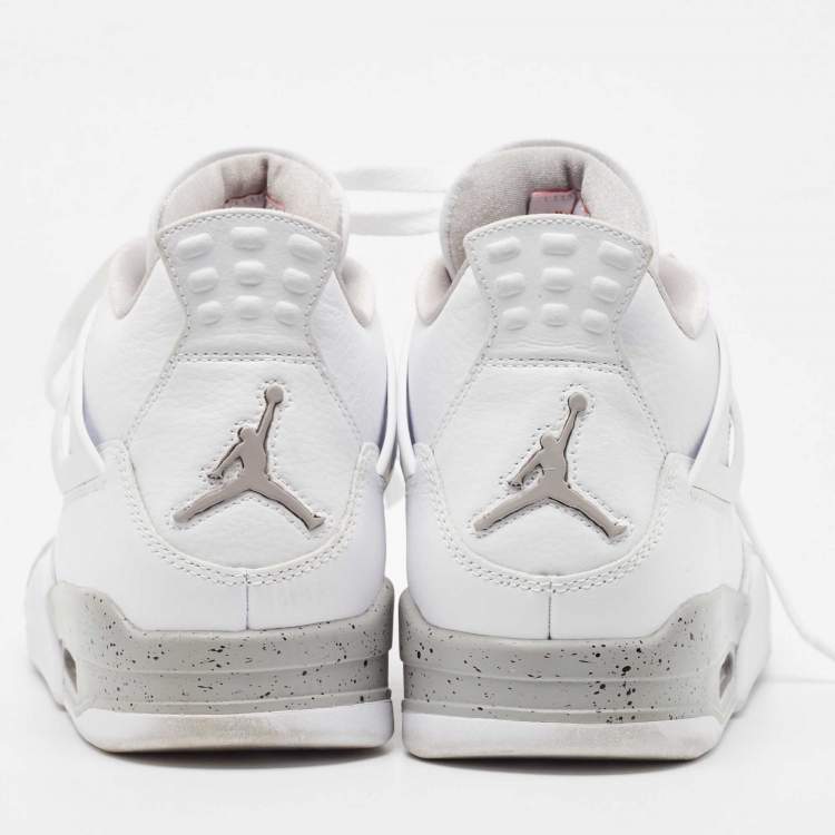 مملوكة مسبقًا Air Jordan White Leather and Fabric 4 Retro White Oreo Sneakers Size 44