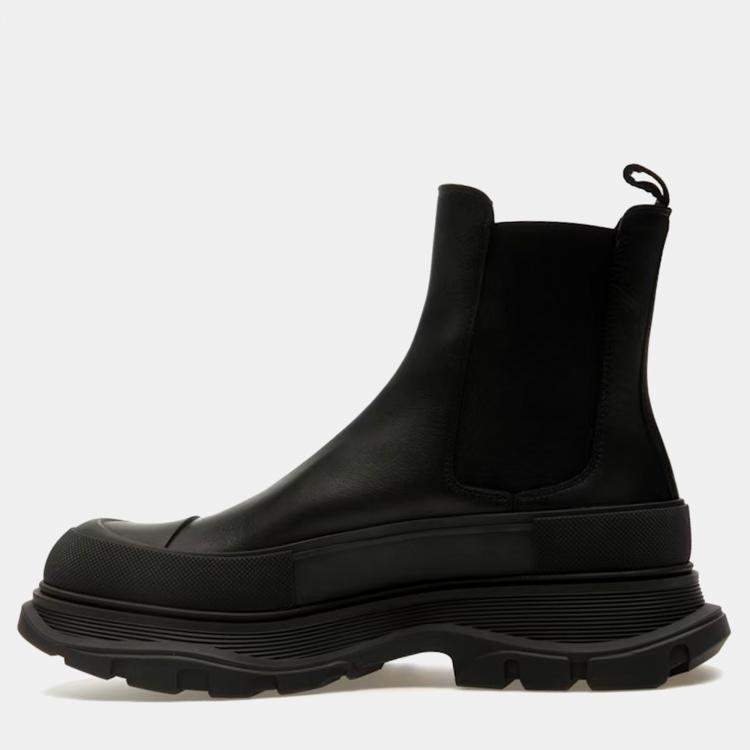 Pre Owned Alexander McQueen Black Tread Slick Chelsea Boots Size EU 42