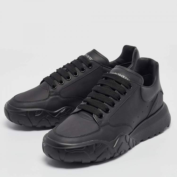 Pre Owned Alexander McQueen Black Leather Oversized Runner Lace Up Sneakers Size 43