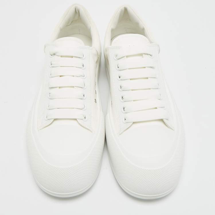 مملوكة مسبقًا حذاء رياضي ألكسندر ماكوين بلومسول سطح حجم 43 أبيض قماش عنق منخفض