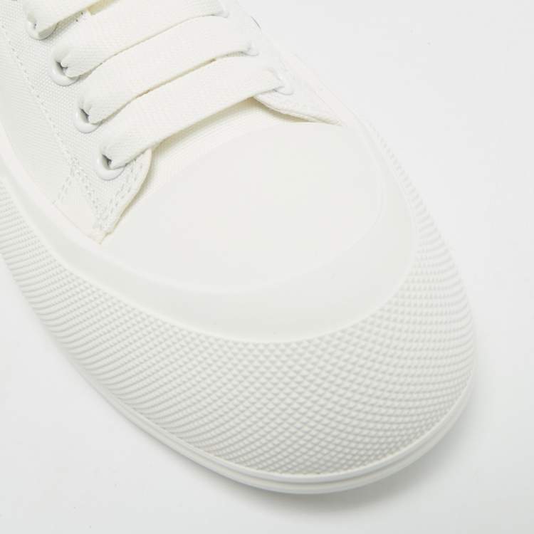 مملوكة مسبقًا حذاء رياضي ألكسندر ماكوين بلومسول سطح حجم 43 أبيض قماش عنق منخفض