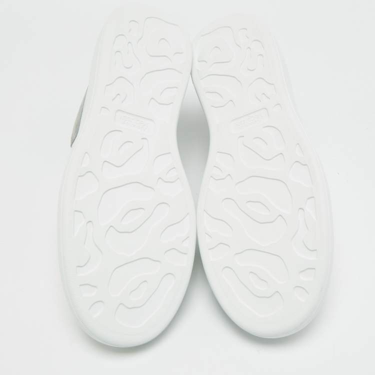 مملوكة مسبقًا حذاء رياضي ألكساندر ماكوين جلد أسود/أبيض لاري مقاس 40