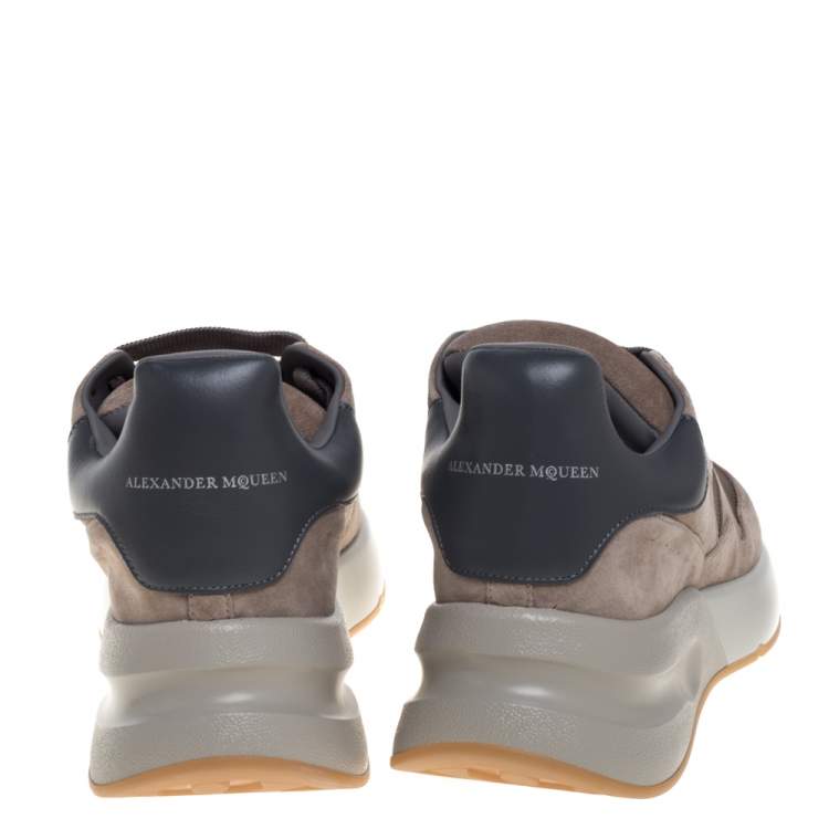 Pre Owned Alexander McQueen Beige/Grey Suede Leather And Mesh Runner Raised Sole Low Top Sneakers Size 42