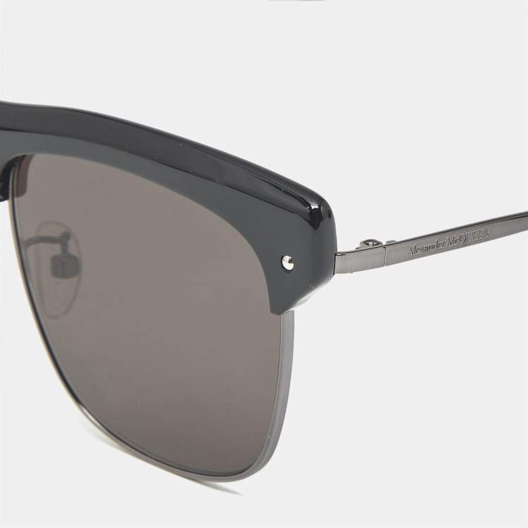 Pre Owned Alexander McQueen Black AM0235S Square Sunglasses