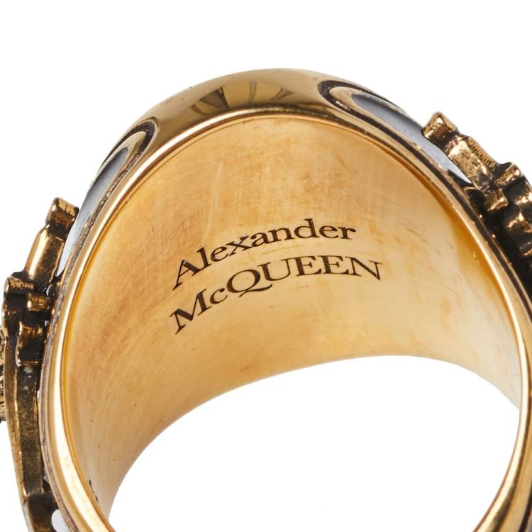 Pre Owned Alexander McQueen Skull Motif Enamel Gold Tone Ring Size 60