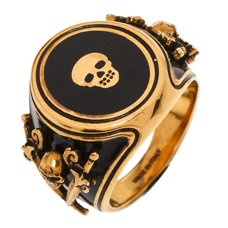 Pre Owned Alexander McQueen Skull Motif Enamel Gold Tone Ring Size 60