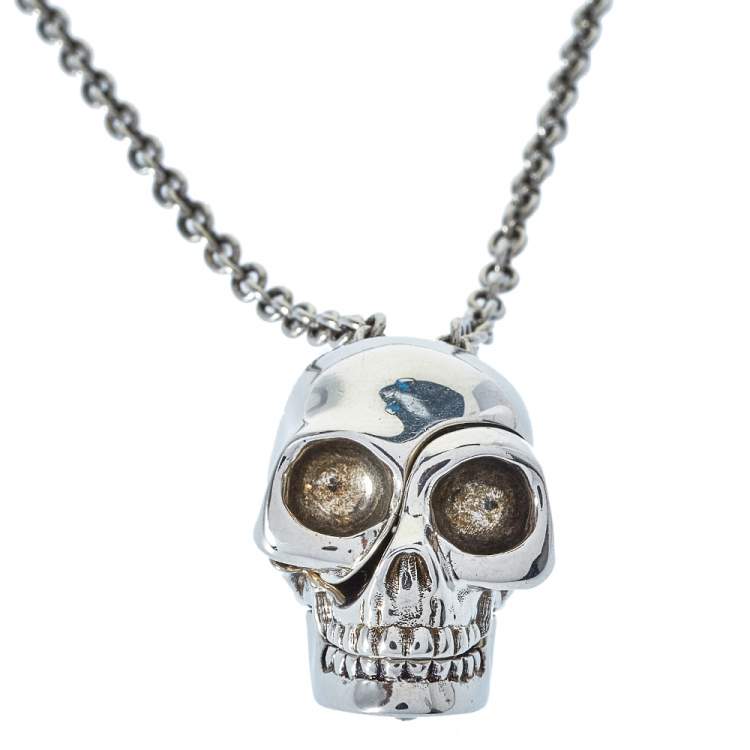 Pre Owned Alexander McQueen Silver Tone Divided Skull Pendant Necklace