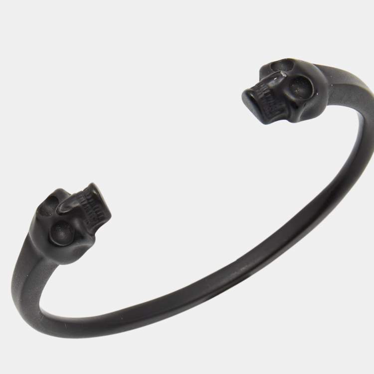 Pre Owned Alexander McQueen Black Tone Twin Skull Motif Open Cuff Bracelet
