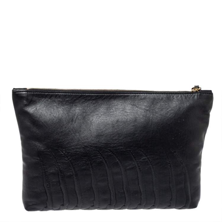 Pre Owned Alexander McQueen Black Ribcage Embossed Leather Wristlet Clutch