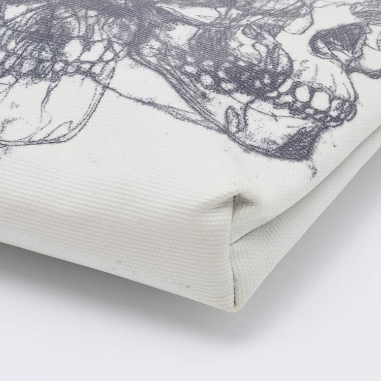 Pre Owned Alexander Mcqueen White Skull Printed Coated Canvas Zip Pouch
