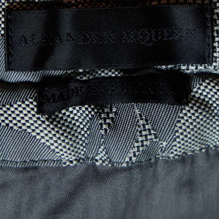Pre Owned Alexander McQueen Grey Skull Print Synthetic Shorts L