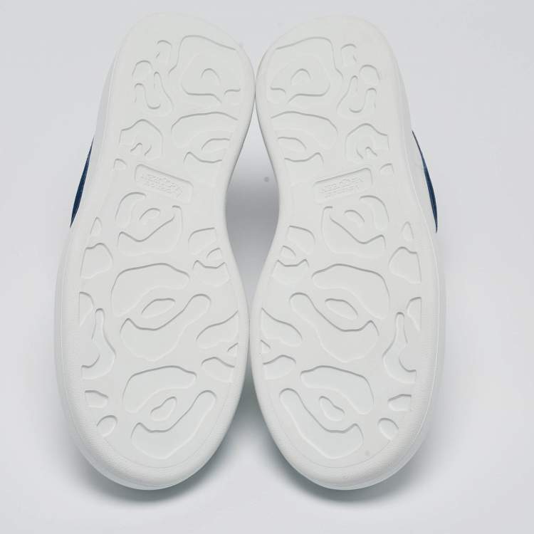 Pre Owned Alexander McQueen White/Blue Leather and Suede Oversized Sneakers Size 43