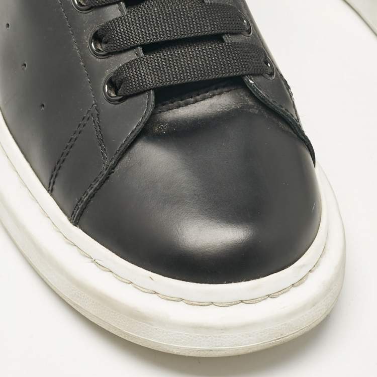 Pre Owned Alexander McQueen Black Leather Oversized Lace Up Sneakers Size 44.5