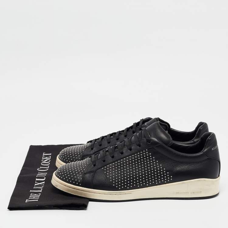 Pre Owned Alexander McQueen Black Leather Mainline Studded Low Top Sneakers Size 44