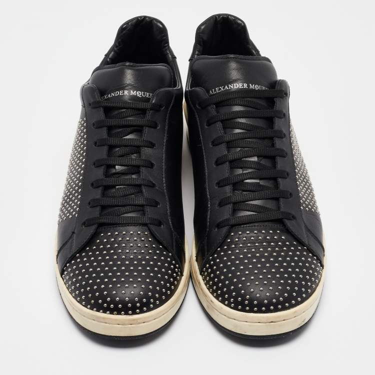 Pre Owned Alexander McQueen Black Leather Mainline Studded Low Top Sneakers Size 44